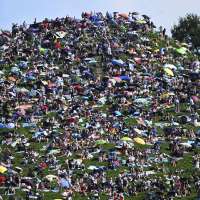 Have You Seen This? Thousands of Swifties watch concert for free from nearby hill