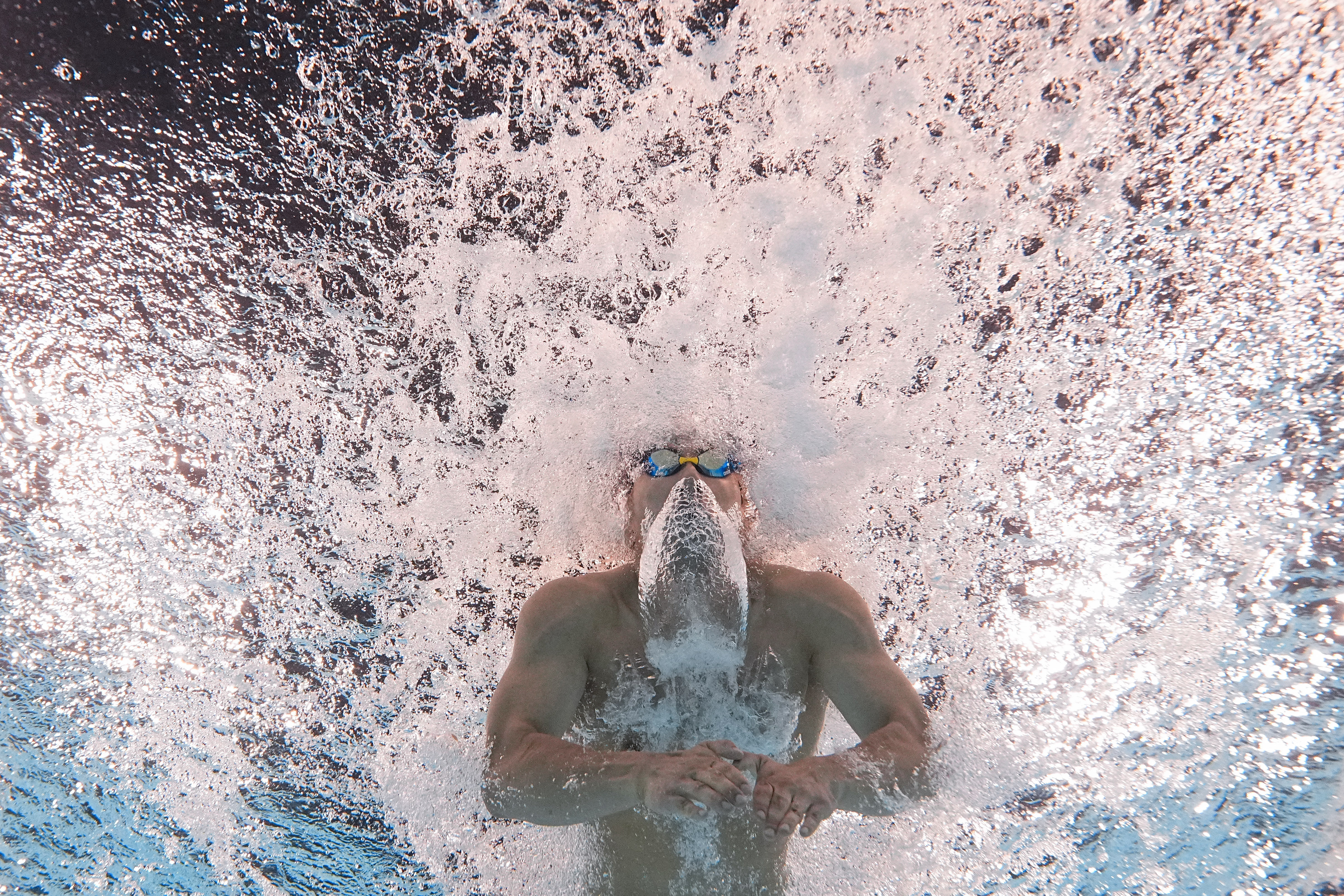 Tomoru Honda, of Japan, competes during a heat in the men's 200-meter butterfly at the 2024 Summer Olympics, Tuesday, July 30, 2024, in Nanterre, France. 