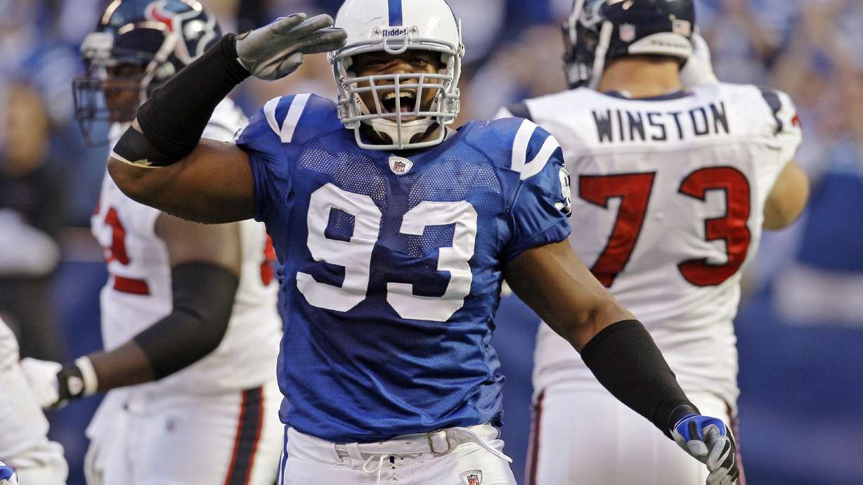 FILE - Indianapolis Colts defensive end Dwight Freeney reacts after a sack of Houston Texans quarterback Matt Schaub during the second quarter of an NFL football game in Indianapolis, Sunday, Nov. 8, 2009. (AP Photo/Darron Cummings, File0