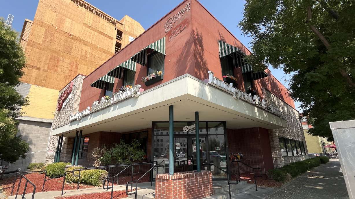 The exterior of the now-shuttered Buca di Beppo location in downtown Salt Lake City is pictured on Wednesday. The chain reportedly closed 13 locations nationwide this week, including both of its Utah locations.