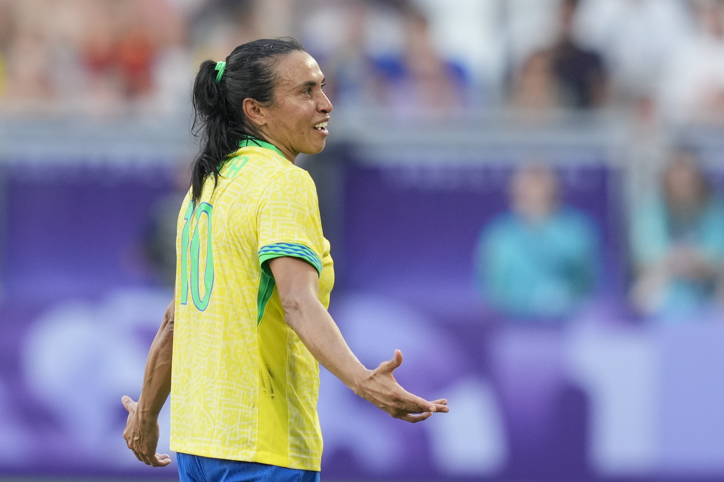 Brazil's Marta leaves the pitch after being shown a red card during a women's Group C soccer match between Brazil and Spain, at Bordeaux Stadium, during the 2024 Summer Olympics, Wednesday, July 31, 2024, in Bordeaux, France. 