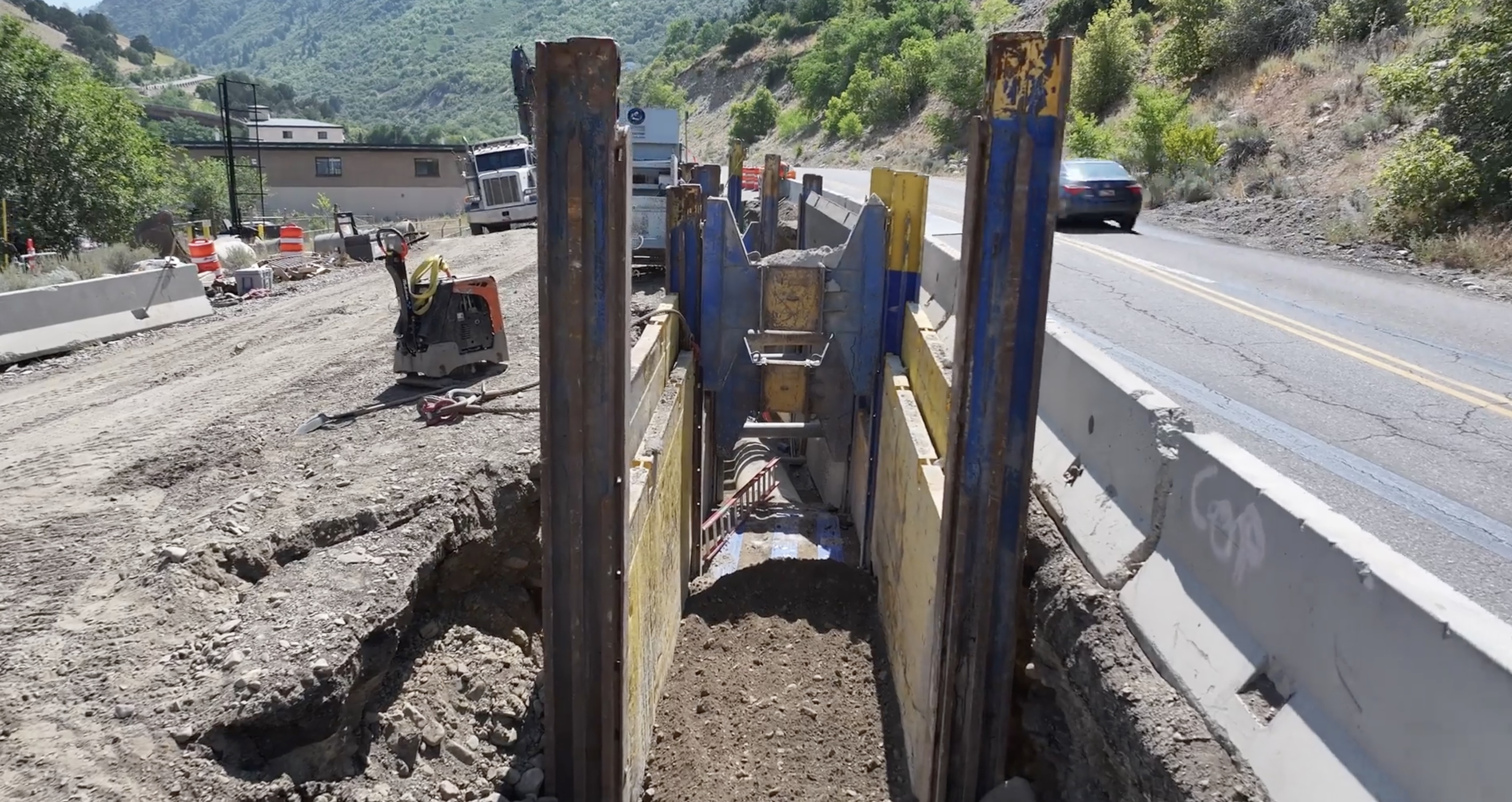 Construction crews work on the Cottonwoods Connection pipeline in Big Cottonwood Canyon. The project is expected to create some traffic challenges near the mouth of the canyon beginning next week. 