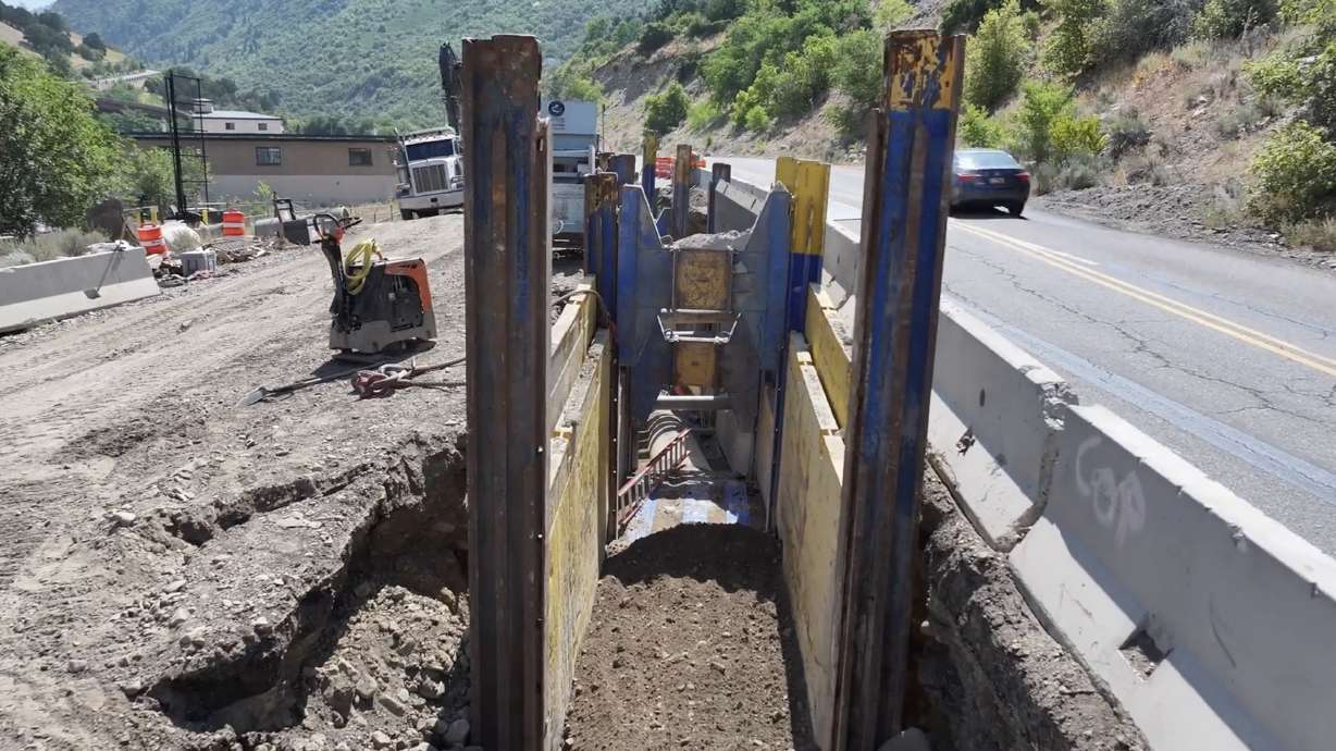 Construction crews work on the Cottonwoods Connection pipeline in Big Cottonwood Canyon. The project is expected to create some traffic challenges near the mouth of the canyon beginning next week.