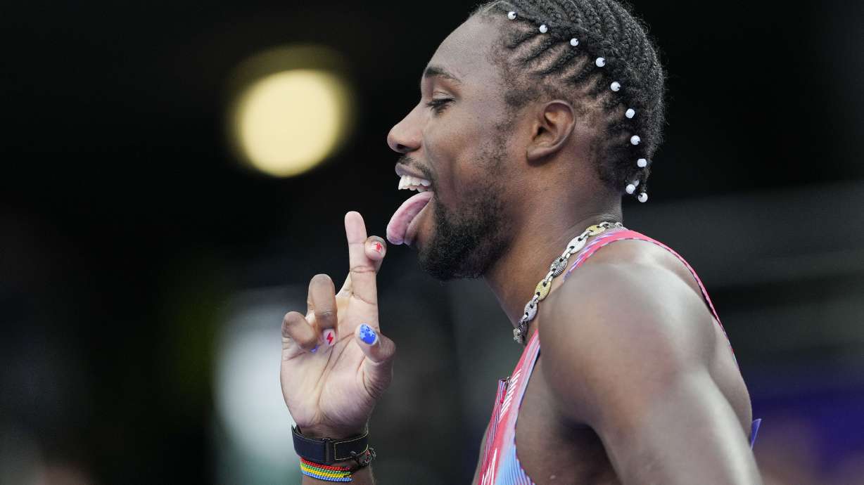Noah Lyles, of the United States, competes during the men's 200-meter semifinal at the 2024 Summer Olympics, Wednesday, Aug. 7, 2024, in Saint-Denis, France.