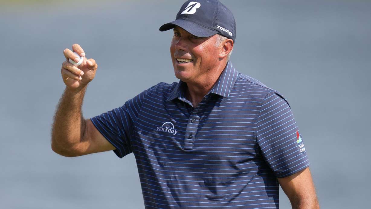 Matt Kuchar reacts after making his putt on the 18th green during the final round of the 3M Open golf tournament at the Tournament Players Club, Sunday, July 28, 2024, in Blaine, Minn.