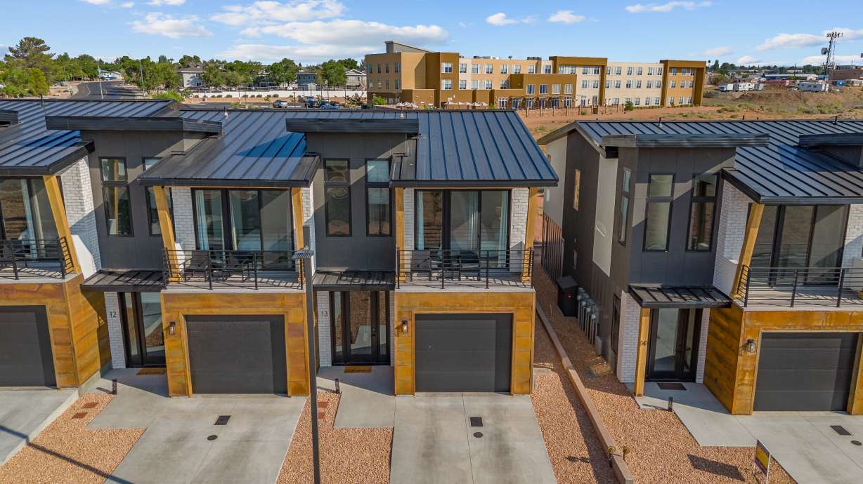 Own a portion of a Lake Powell getaway home