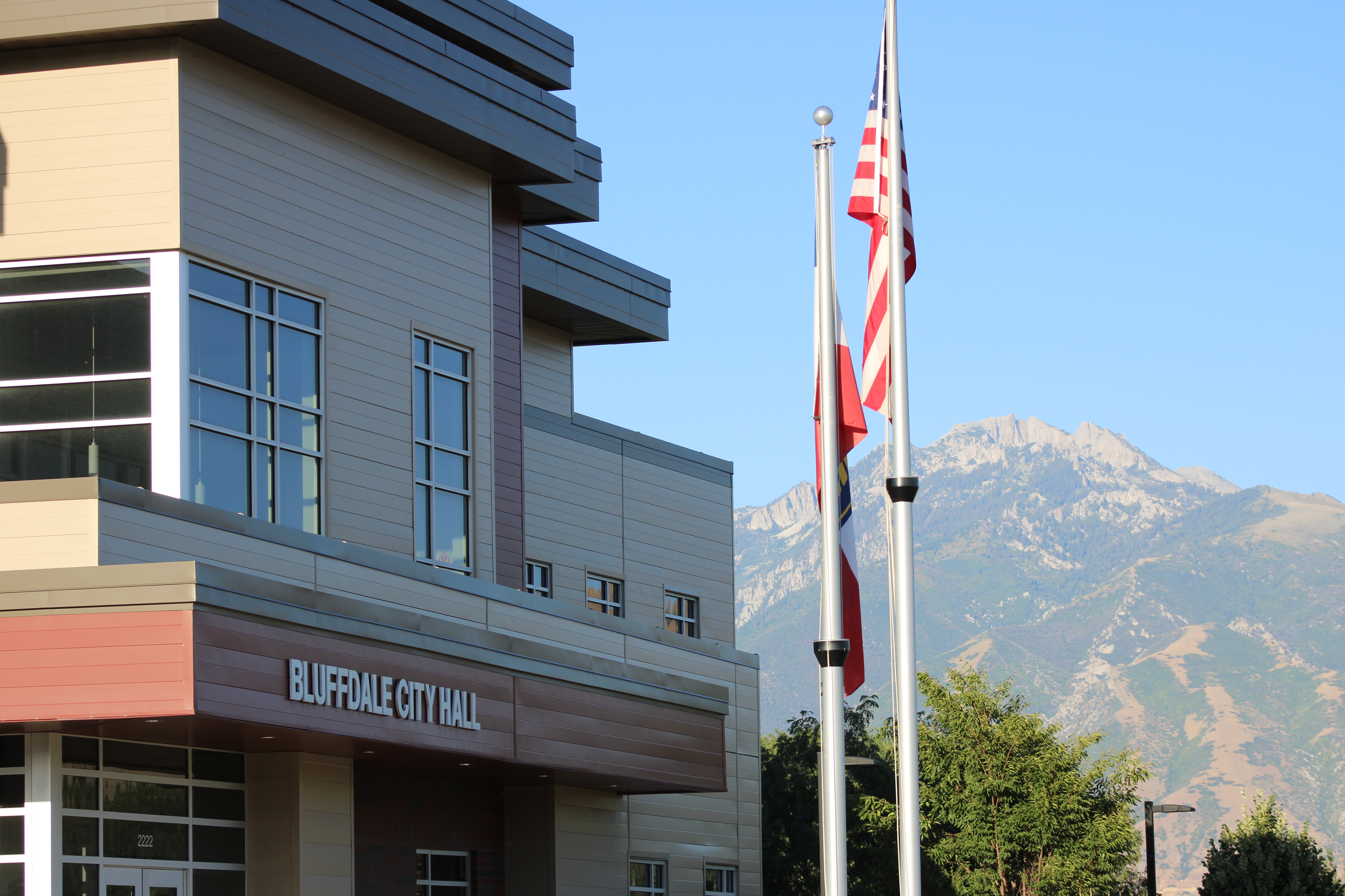 A proposal to rename a Bluffdale fire station that was named for a former fire chief has angered some residents, but members of the City Council argue the change is warranted after the former chief pleaded guilty to misusing public funds.