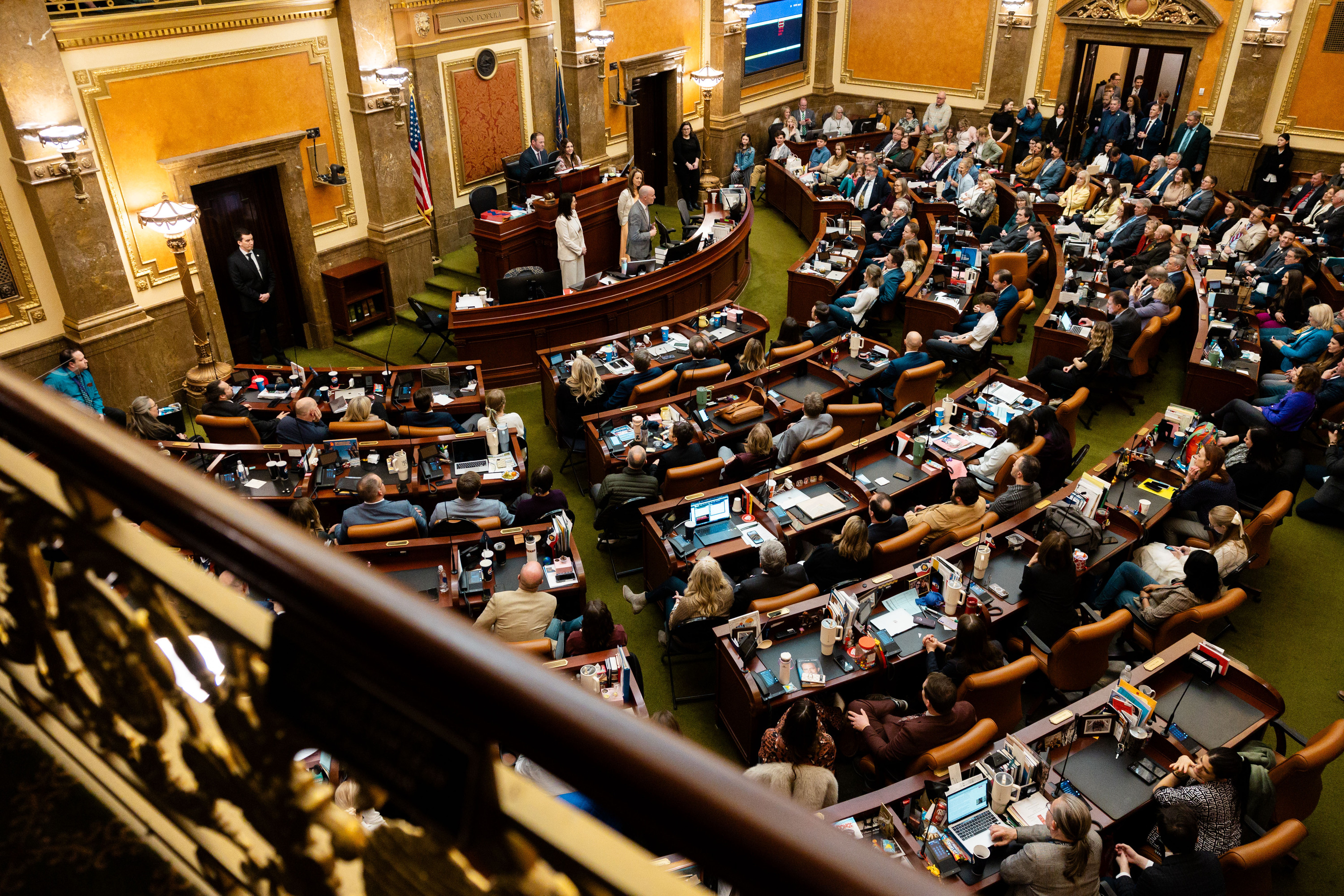 Utah committee gives green light to proposal to ask voters questions about referendum process