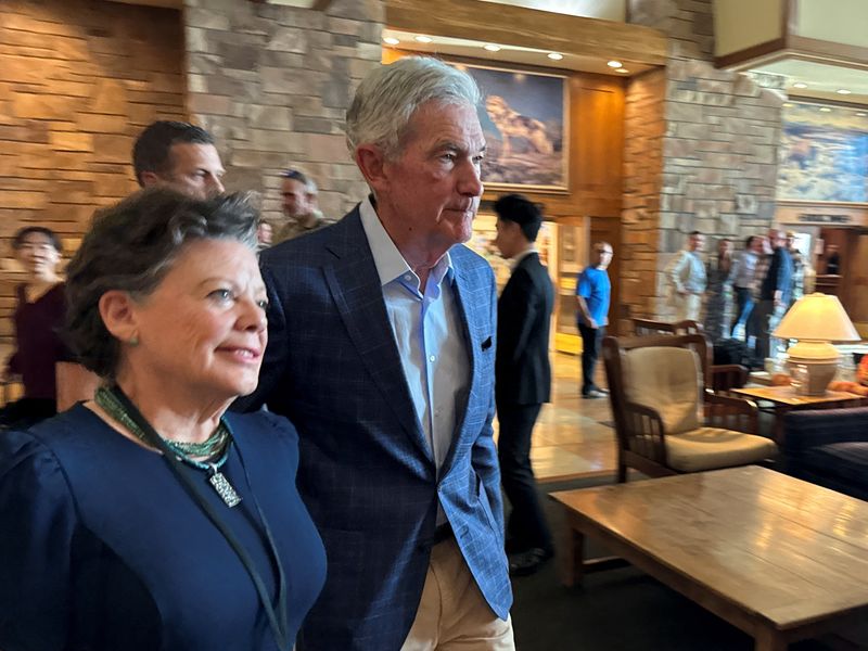 Federal Reserve Chair Jerome Powell heads into the opening dinner at the Kansas City Fed’s annual economic symposium in Jackson Hole, Wyoming on Thursday. The Federal Reserve is prepared to start cutting its key interest rate from its current 23-year high, Powell said Friday.