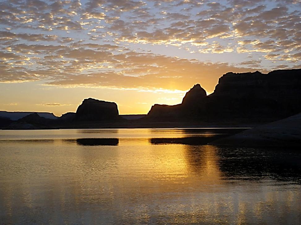 Authorities recovered the body of a deceased man from a boat on Lake Powell on Saturday morning.