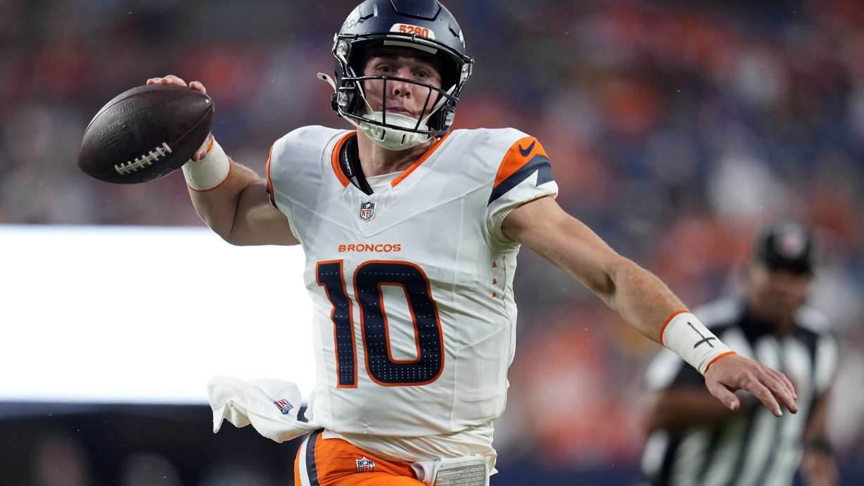 Denver Broncos quarterback Bo Nix passes during the first half of a preseason NFL football game against the Green Bay Packers, Sunday, Aug. 18, 2024, in Denver.