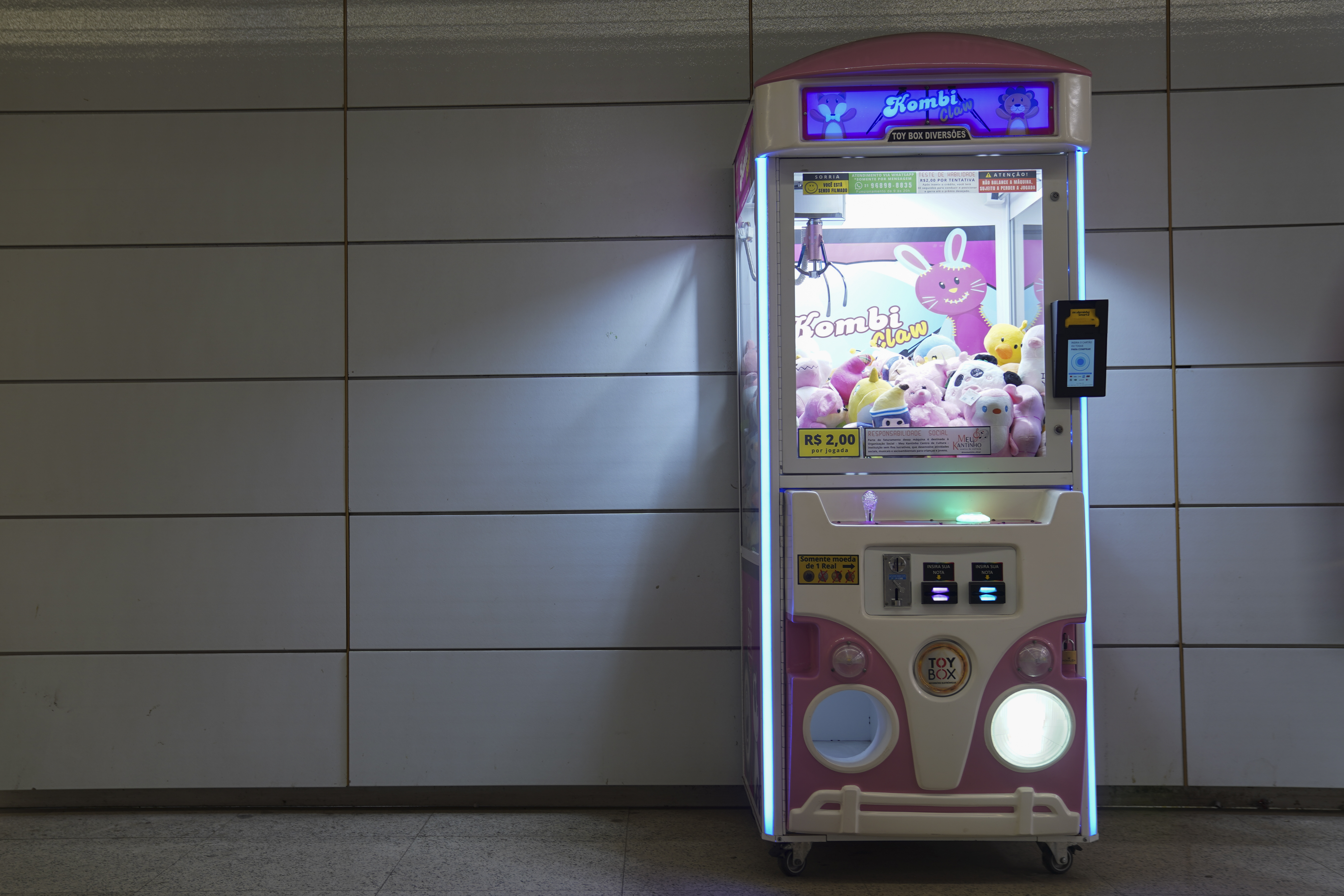 Claw machine games are Rio de Janeiro's new public enemy