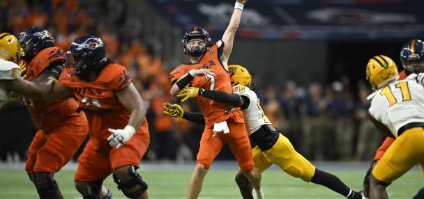 BYU football 2026 transfer tracker: Who's going, staying in 2026