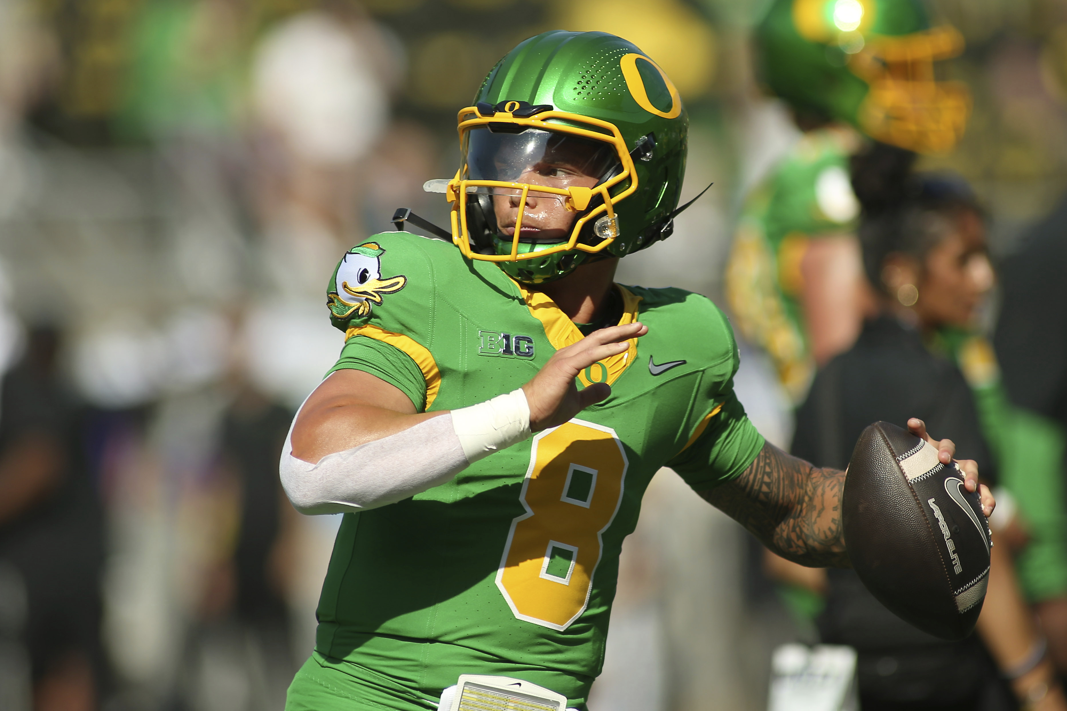 QB Dillon Gabriel says there's room for improvement after debut for No. 3  Oregon | KSL.com