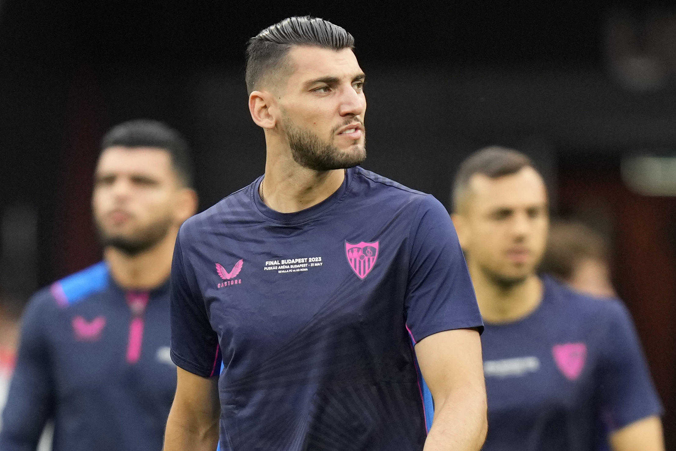 FILE - Sevilla's Rafa Mir arrives for a training session at the Puskas Arena in Budapest, Hungary, Tuesday, May 30, 2023. 