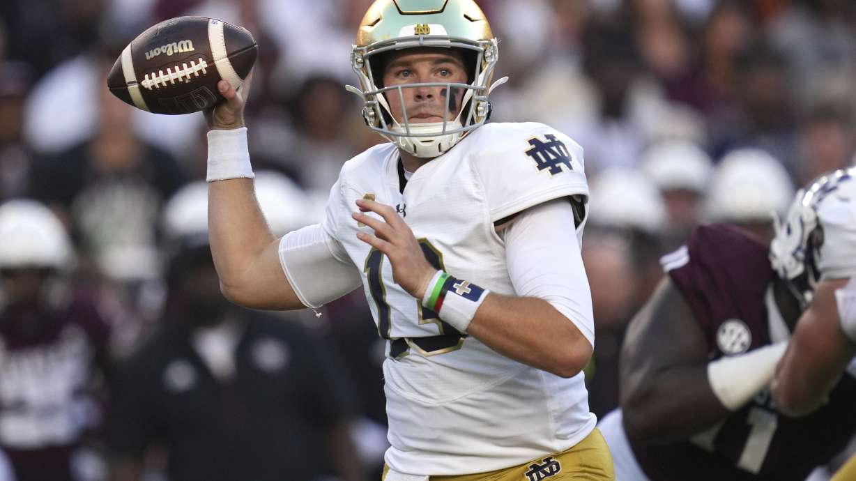 Notre Dame quarterback Riley Leonard (13) passes the ball against the Texas A&M during the first half of an NCAA college football game Saturday, Aug. 31, 2024, in College Station, Texas.