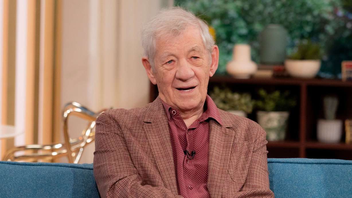Sir Ian McKellen is willing to reprise his role as Gandalf in the "Lord of the Rings" franchise, but he says it needs to happen soon if it will happen.