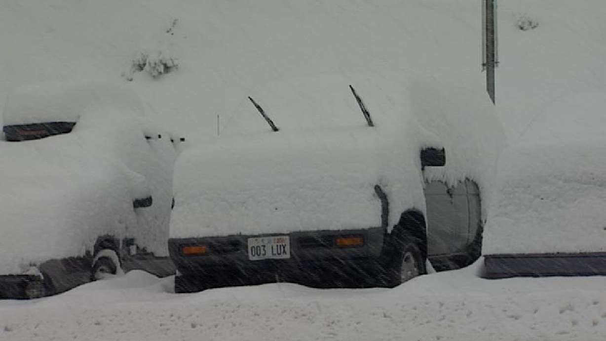 Winter storm hits mountains of Utah
