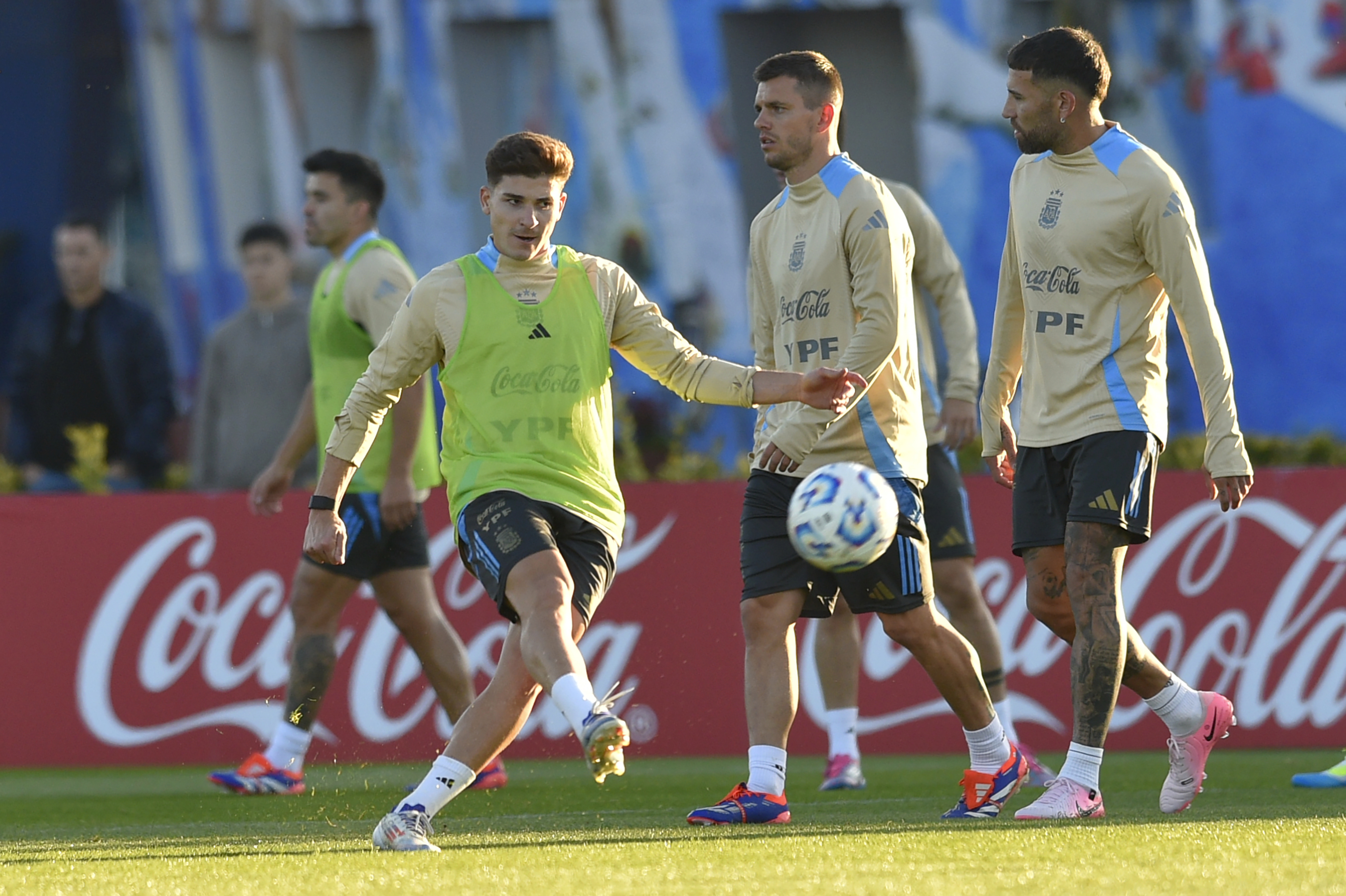 Argentina's Julián Alvarez kicks the ball during a training session for an upcoming World Cup qualifier against Chile, in Buenos Aires, Argentina, Tuesday, Sept. 3, 2024.