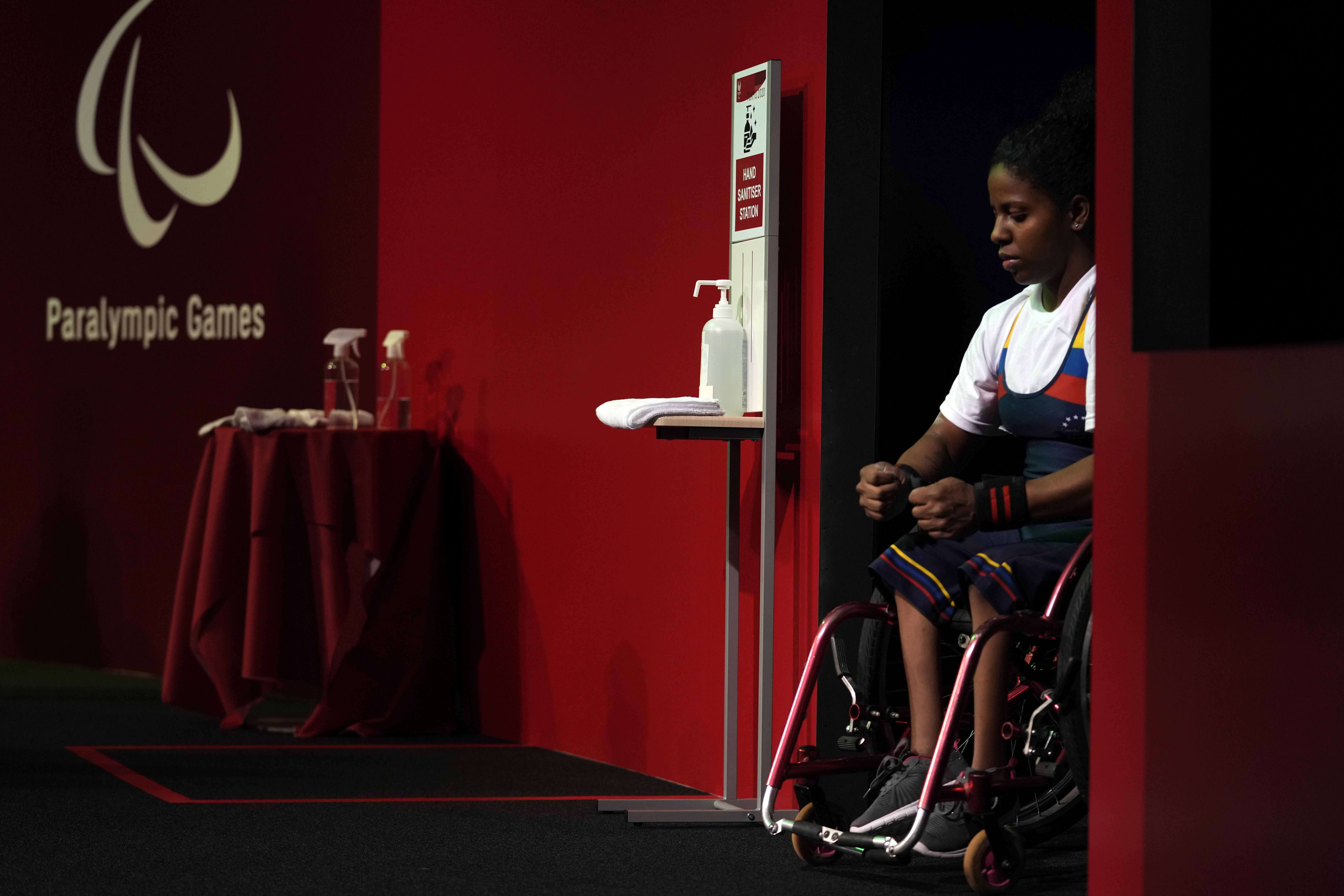 FILE -Venezuela's Clara Sarahy Fuentes Monasterio prepares to lift during women's 41kg powerlifting final at the Tokyo 2020 Paralympic Games, Thursday, Aug. 26, 2021, in Tokyo, Japan. Venezuela’s Clara Sarahy Fuentes Monasterio is the para powerlifting champion among women up to 50 kilograms after setting a record at the Paralympic Games on Thursday, Sept. 5, 2024.