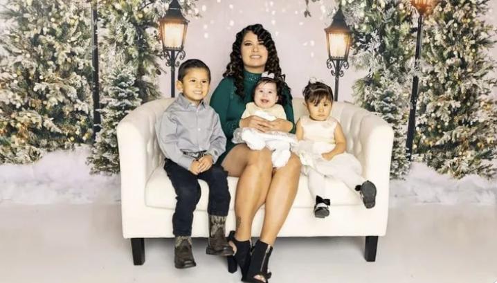 Maribel Ibarra, 32 is photographed with Jordan, 4, far left, Yaitza 2, right, and Alitzel, 1, center, in this undated photo.