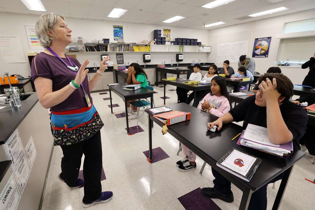 Dr. Judith Neugabaur teaches science at Northwest Middle School in Salt Lake City on Thursday.
