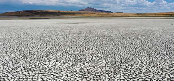 Here's what U. researchers are learning about dangers associated with Great Salt Lake dust