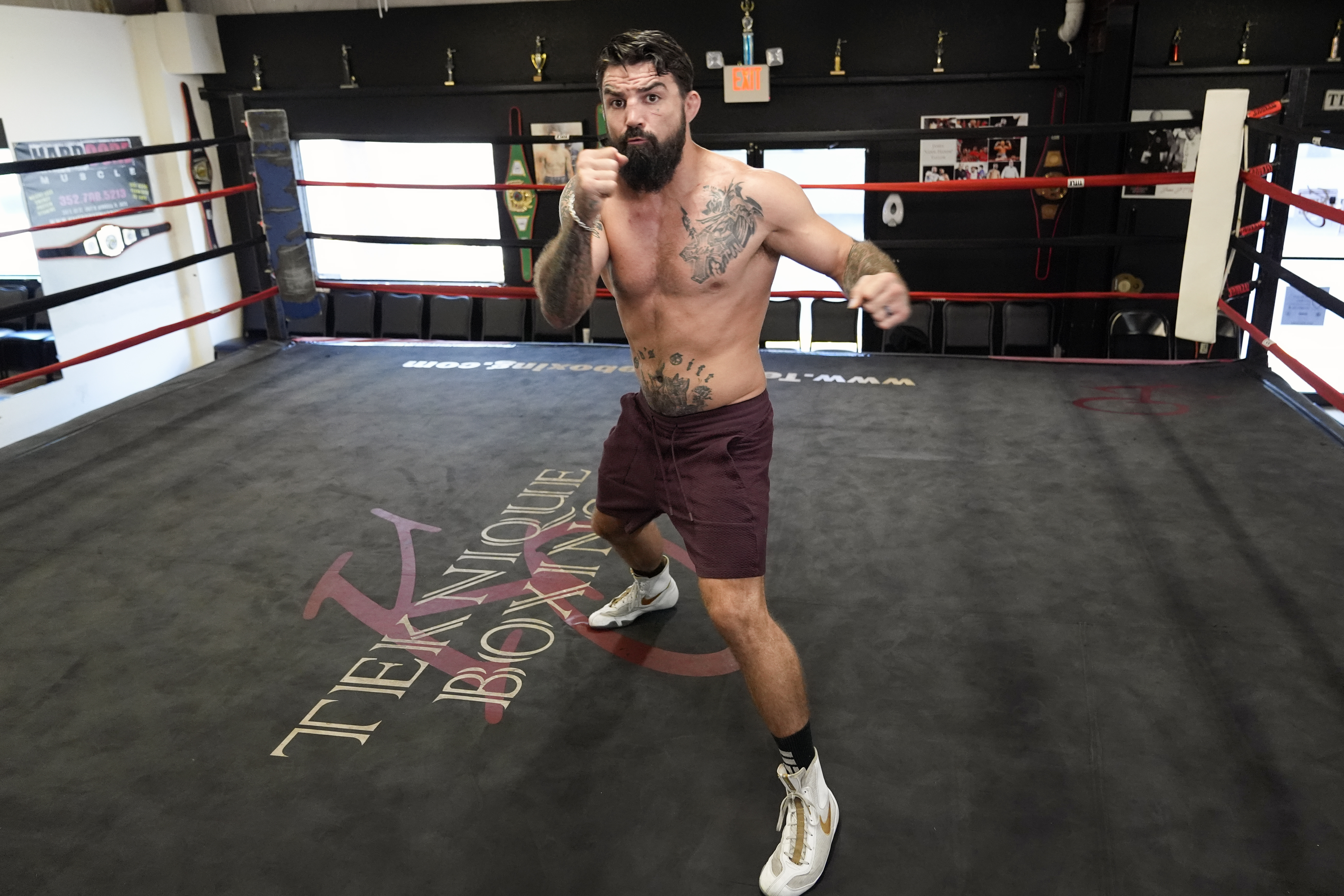 Mike Perry, a boxer, MMA fighter and now does bareknuckle fighting, works out at the Teknique Boxing gym on May 22, 2024, in Minneola, Fla. 