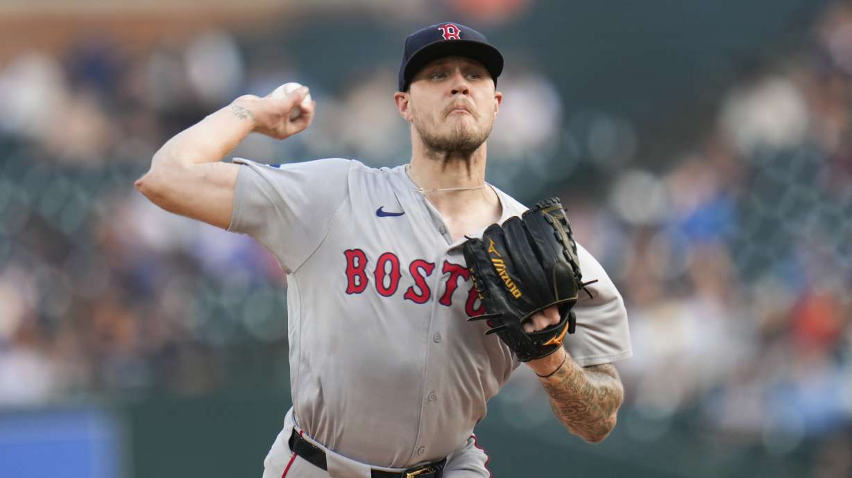 Boston Red Sox pitcher Tanner Houck throws against the Detroit Tigers in the first inning of a baseball game, Friday, Aug. 30, 2024, in Detroit.