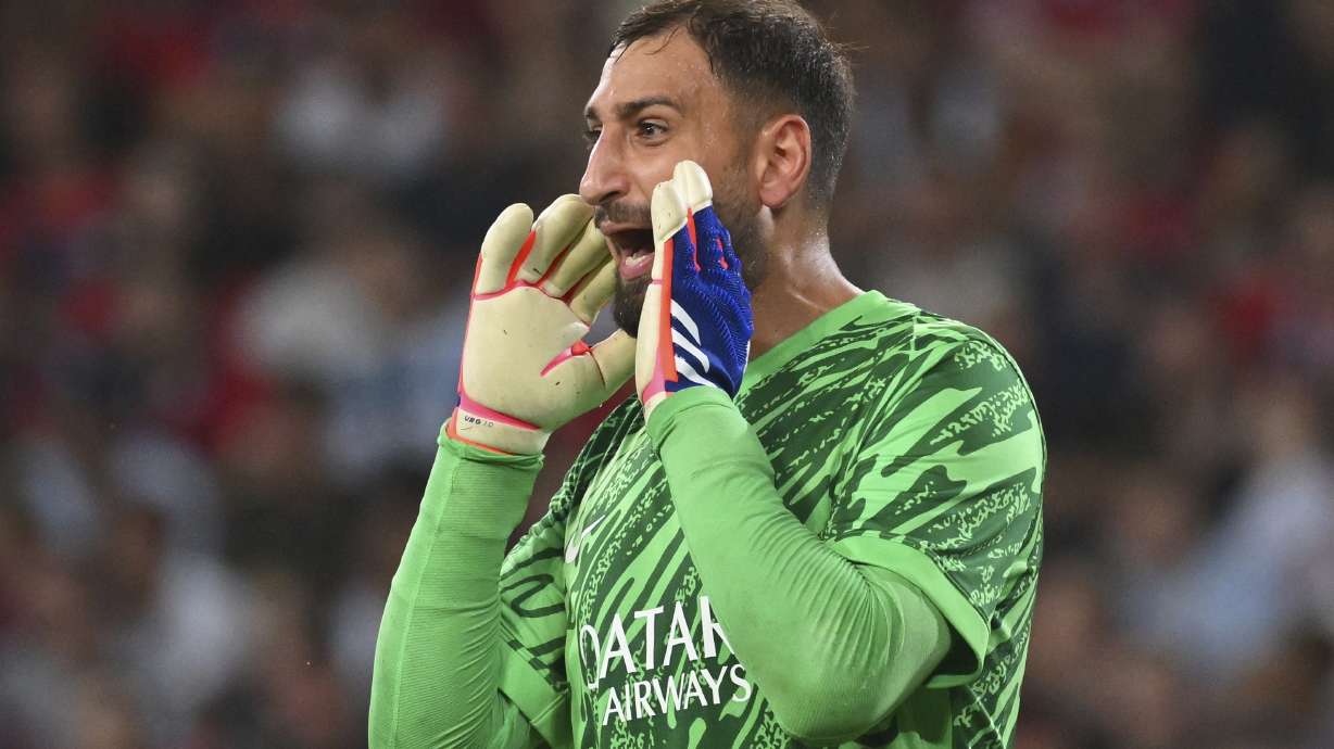 PSG's goalkeeper Gianluigi Donnarumma during the French League 1 soccer match between Lille and Paris Saint-Germain, in Villeneuve-d'Ascq, France, Sunday, Sept. 1, 2024.