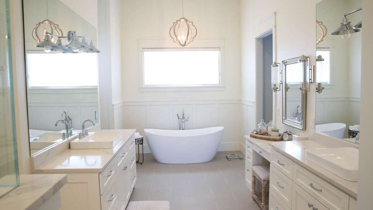 Floor tile trends for 2025: A blend of beauty, sustainability and ...