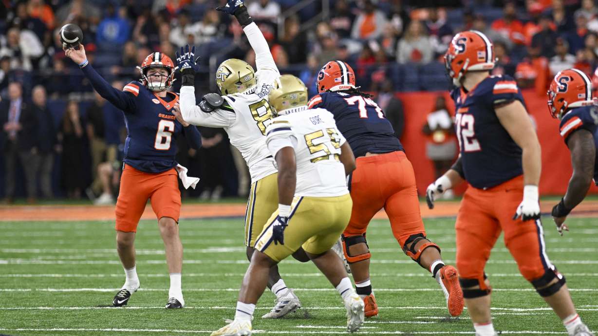Syracuse quarterback Kyle McCord (6) throws the ball against Georgia Tech during the first half of an NCAA football game on Saturday, Sept. 7, 2024 in Syracuse, N.Y. Syracuse won 31-28.