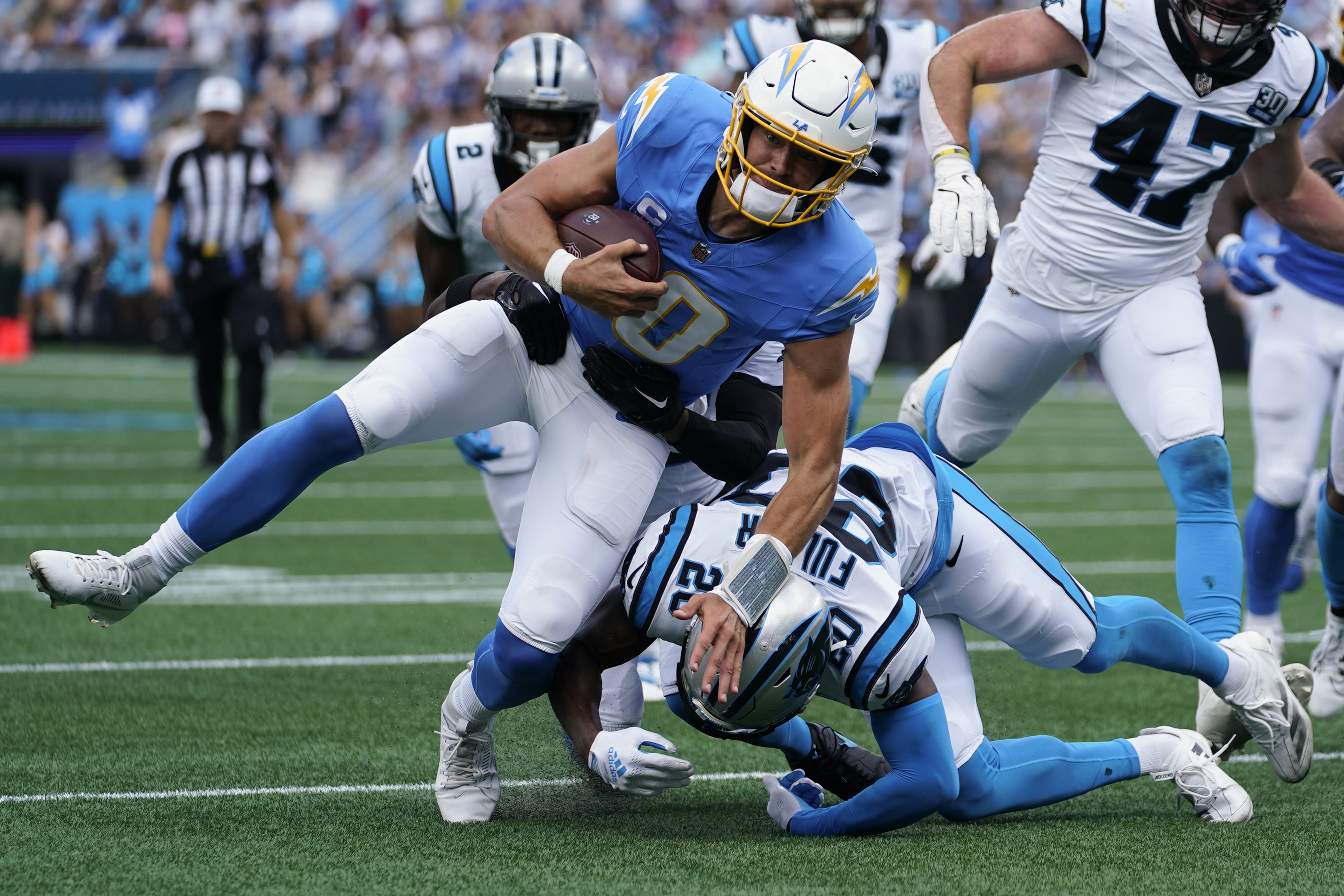 Los Angeles Chargers visit the Pittsburgh Steelers in a meeting of surprising 2-0 teams