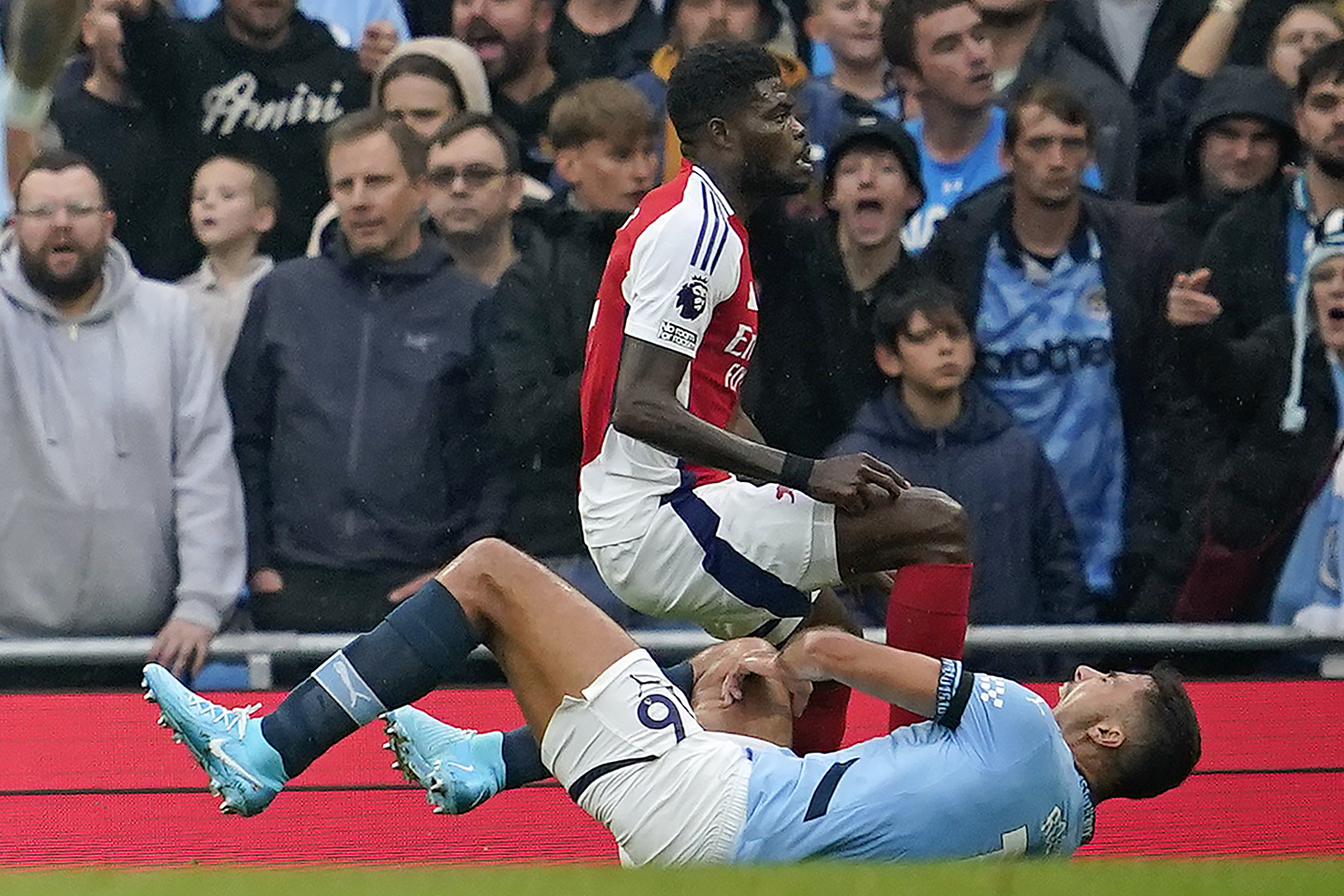 Man City's Rodri is injured and substituted during Premier League clash with Arsenal