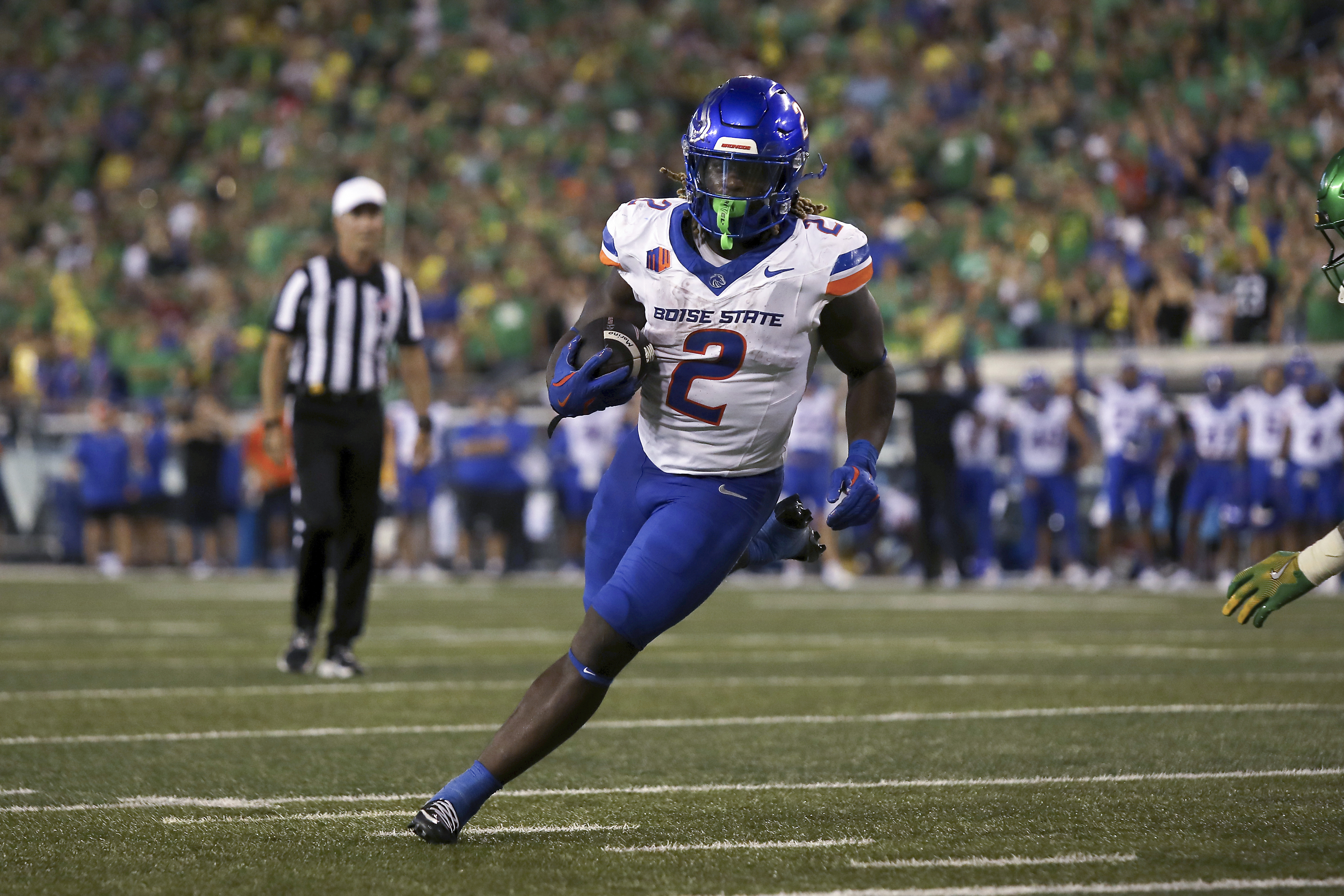 Boise State running back Ashton Jeanty (2) runs the ball during the first half of an NCAA college football game against Oregon, Saturday, Sept. 7, 2024, at Autzen Stadium in Eugene, Ore. 
