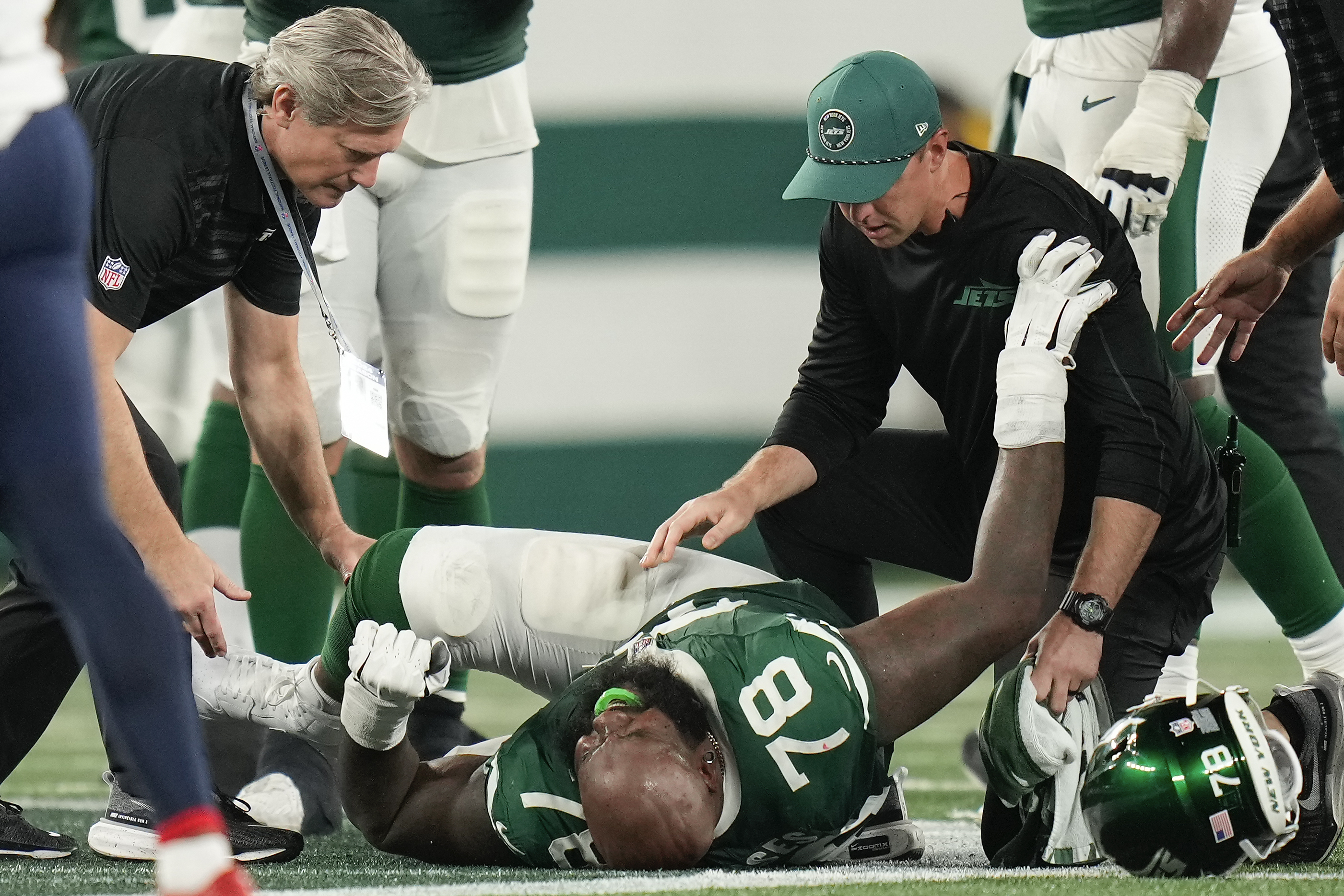 Jets right tackle Morgan Moses sidelined 'a couple games' and rookie Olu Fashanu to fill in for him