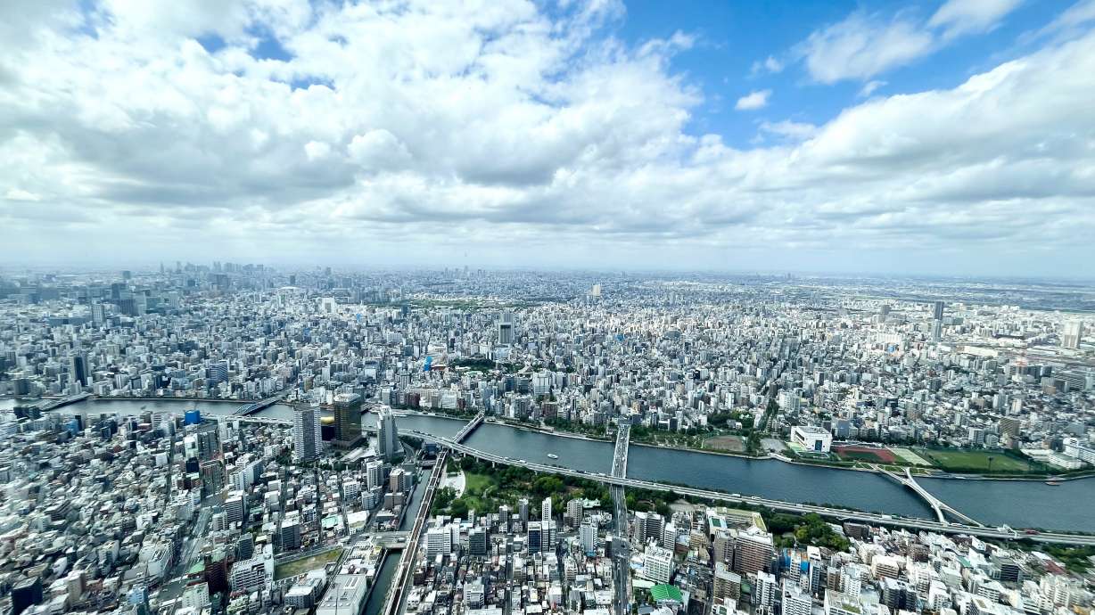 The city of Tokyo in early September. Getting a new perspective on Tokyo's various districts and landmarks can help you get around the city.