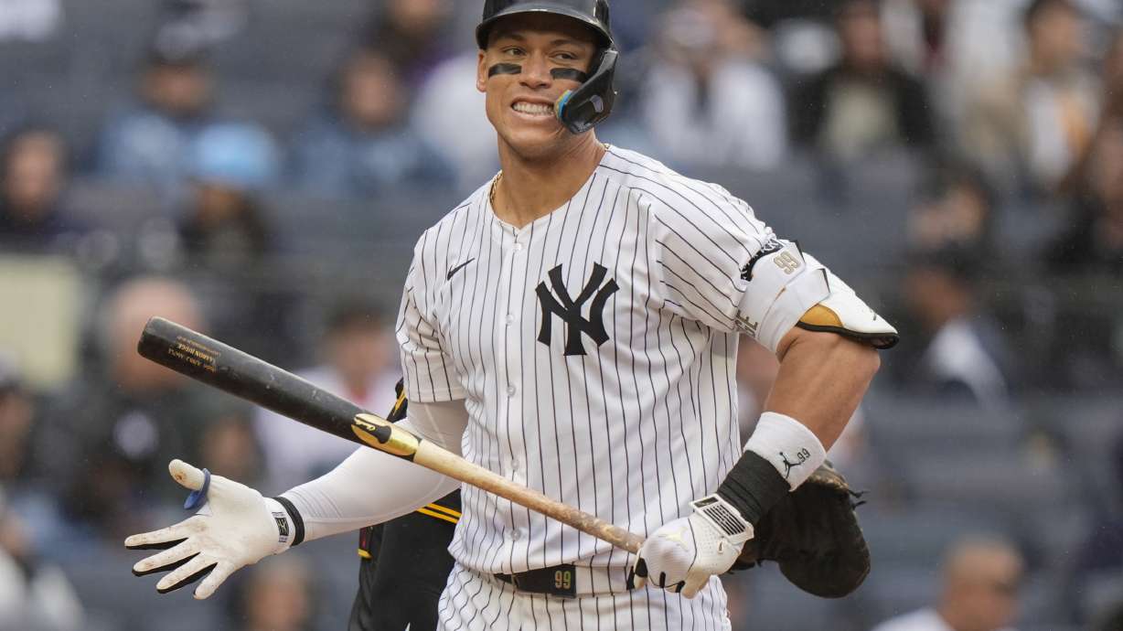 New York Yankees' Aaron Judge reacts after striking out during the sixth inning of a baseball game against the Pittsburgh Pirates, Saturday, Sept. 28, 2024, in New York.