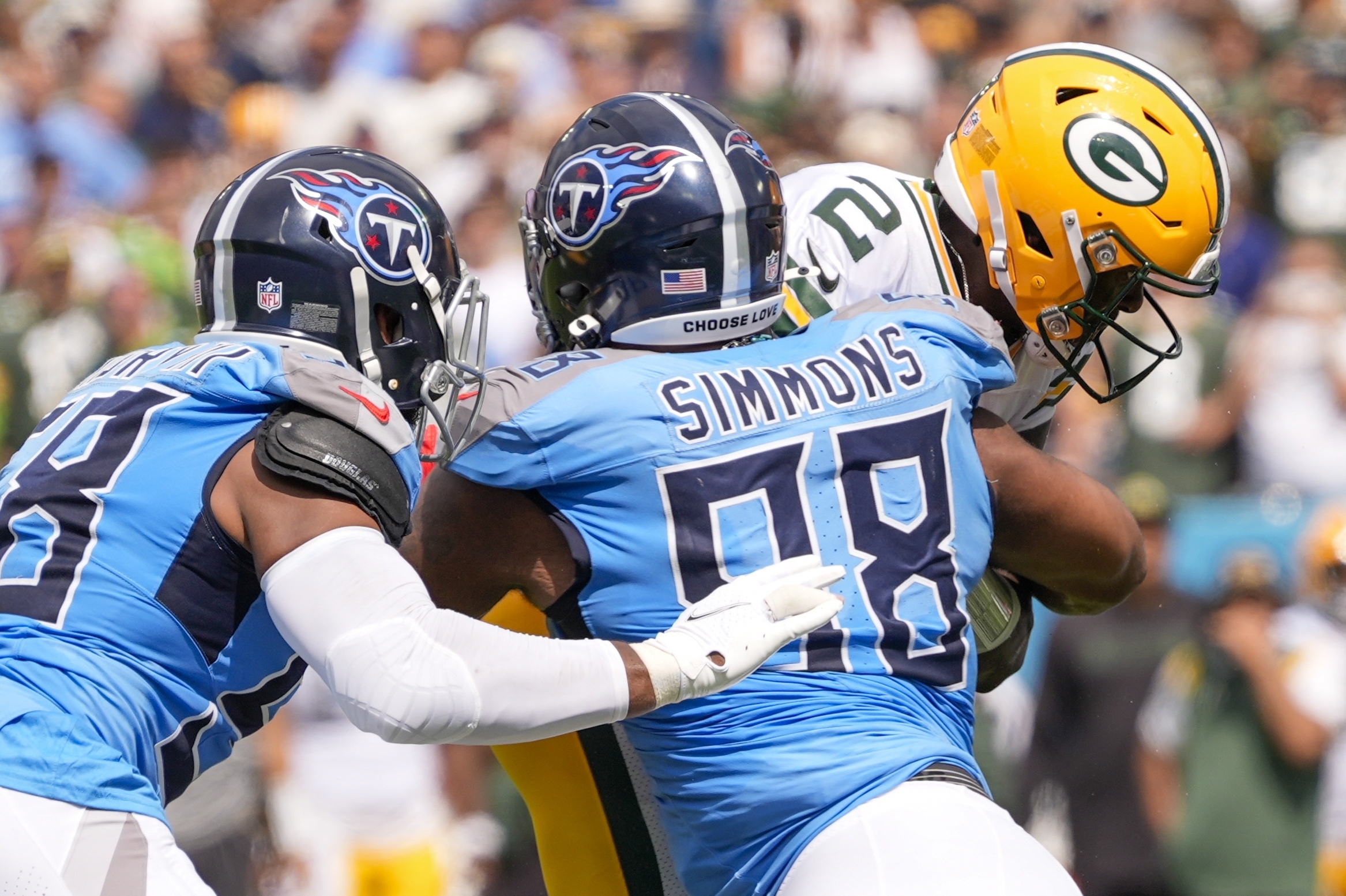 Titans DL Jeffrey Simmons inactive vs. Dolphins; LB David Long and RB Raheem Mostert also out