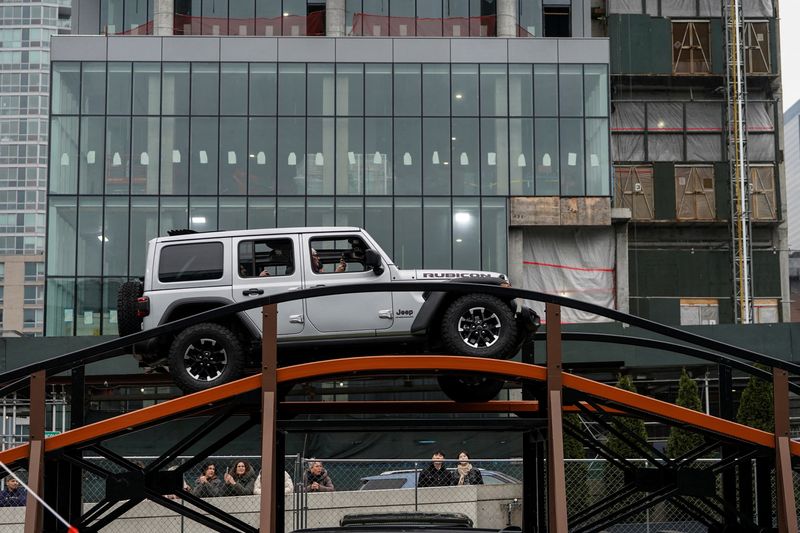 Jeep owners should park outside pending recall fix, safety administration says