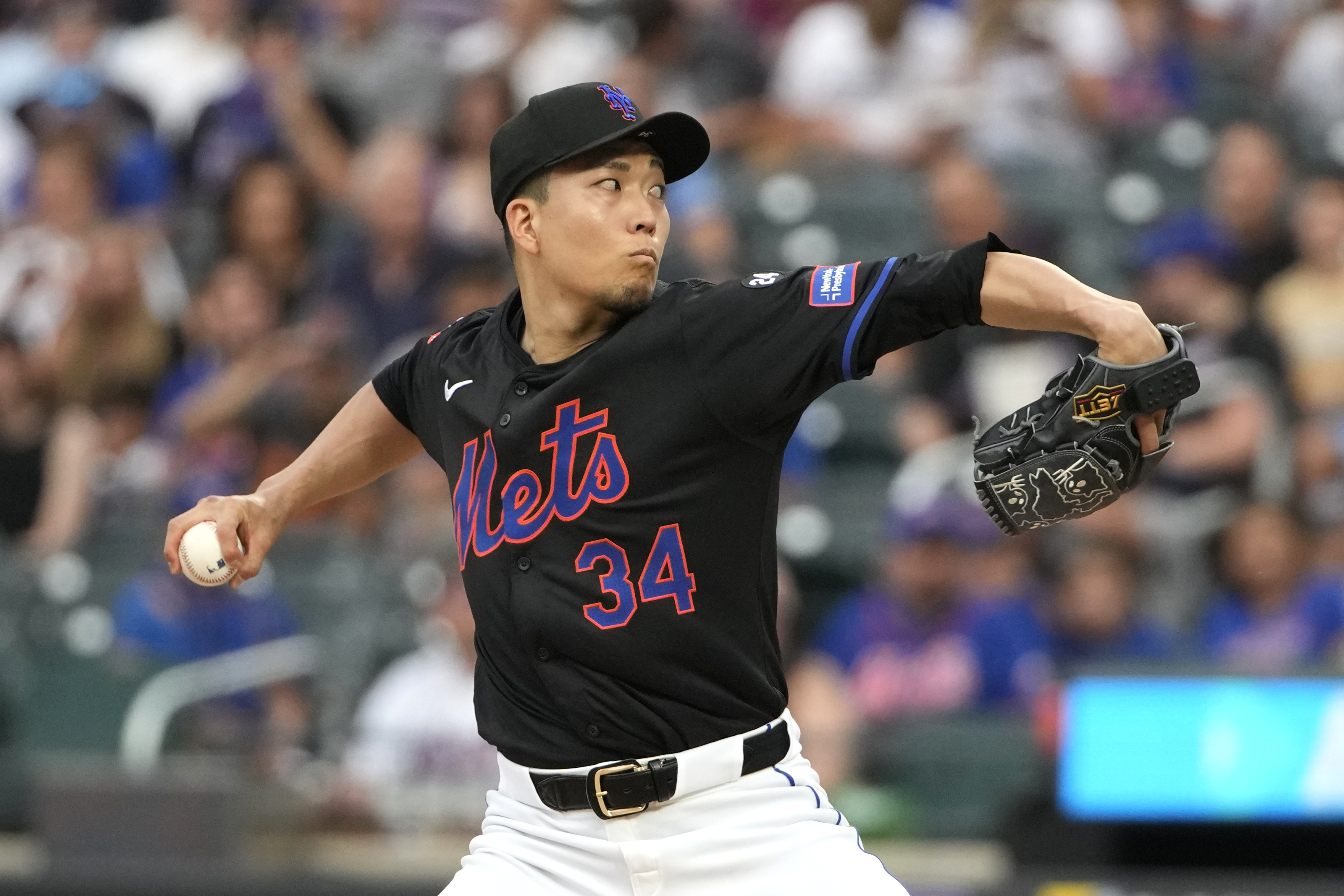FILE - New York Mets' Kodai Senga pitches during the first inning of a baseball game against the Atlanta Braves, July 26, 2024, in New York.