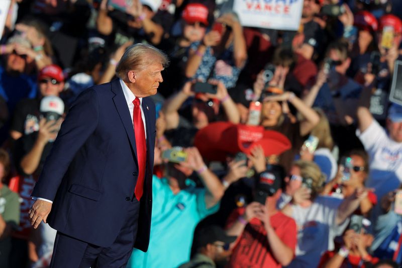 Trump appears before large crowd at site of assassination attempt in Pennsylvania