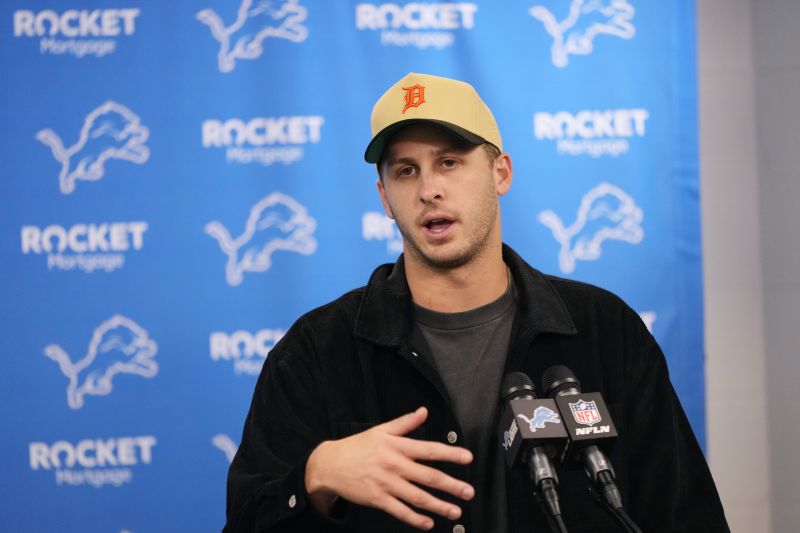 Jared Goff and Lions visit Cowboys with QB coming off record 18-for-18 game | KSL.com