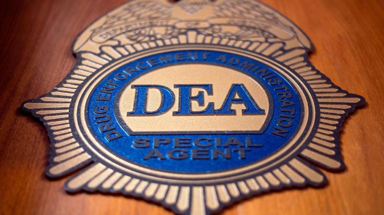 U.S. Drug Enforcement Administration investigators are warning about a rise in illegal online stores that are allegedly targeting American consumers with deceptive practices.
