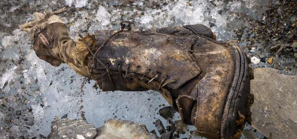 Partial remains of British climber believed found 100 years after Everest ascent