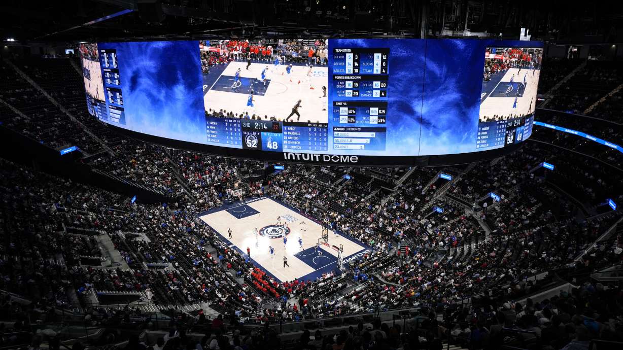 The Los Angeles Clippers play the Dallas Mavericks during the first half of an NBA preseason basketball game Monday, Oct. 14, 2024, in Inglewood, Calif.