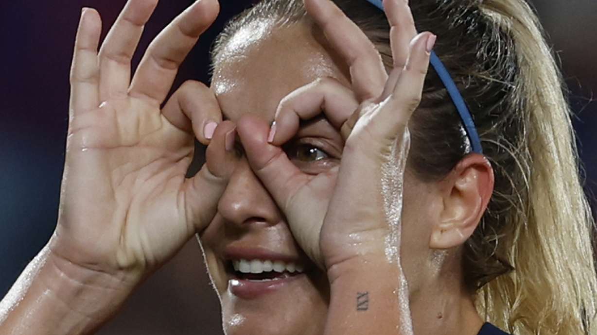 Barcelona's Alexia Putellas celebrates after scoring her side's third goal during the women's Champions League group D soccer match between Barcelona and Hammarby at the Estadi Johan Cruyff in Barcelona, Wednesday, Oct. 16, 2024.