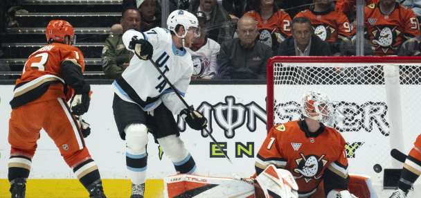 Top Sports story anchor