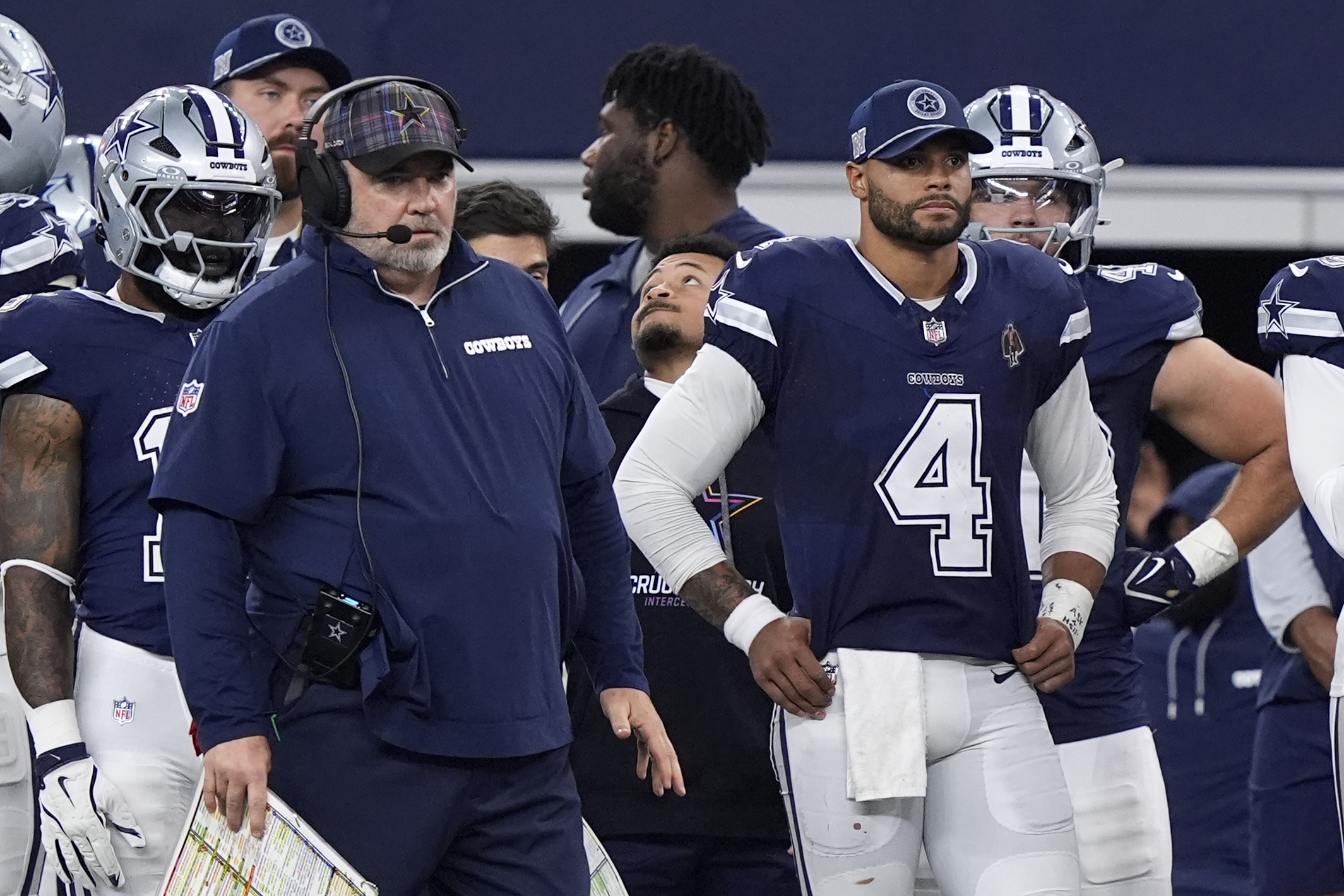 The season's wild swings leave Dak Prescott and the Cowboys plenty to ponder during their bye week