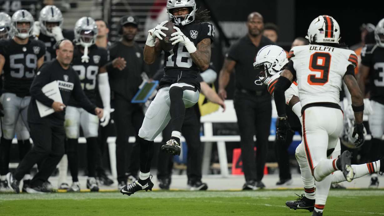 Las Vegas Raiders wide receiver Jakobi Meyers makes a catch during the first half of an NFL football game against the Cleveland Browns Sunday, Sept. 29, 2024, in Las Vegas.